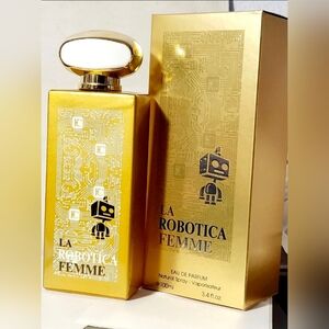 La Robotica Femme Eau de Parfum
